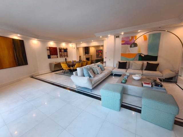 4 slaapkamer Appartement te huur in Puerto Banus, Marbella met zwembad garage - € 7.000 (Ref: 9111887)