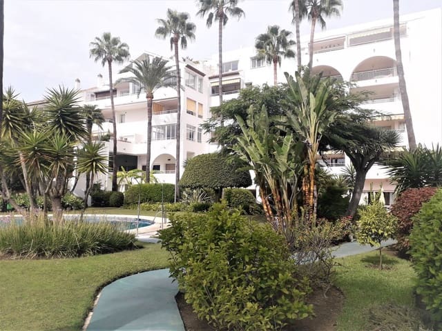 2 soveværelse Lejlighed til leje i Atalaya-Isdabe, Estepona med garage - € 1.250 (Ref: 9125532)