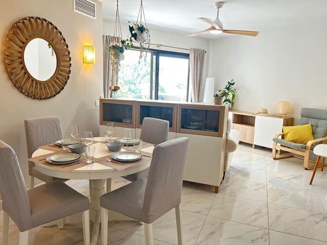 2 makuuhuone Asunto vuokrattavana paikassa Nueva Atalaya, Estepona mukana uima-altaan - 1 900 € (Ref: 9158944)