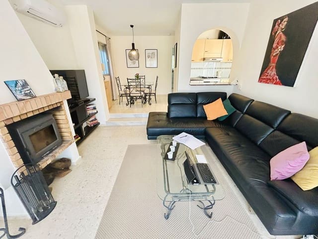 3 soveværelse Byhus til salg i Puerto de la Duquesa, Manilva med swimmingpool - € 265.000 (Ref: 9159204)