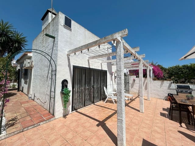 3 soveværelse Byhus til salg i Puerto de la Duquesa, Manilva med swimmingpool - € 265.000 (Ref: 9159204)