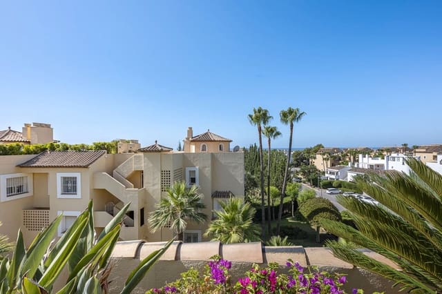 2 soveværelse Penthouse til salg i Nagüeles Alto, Marbella med swimmingpool - € 795.000 (Ref: 9159664)