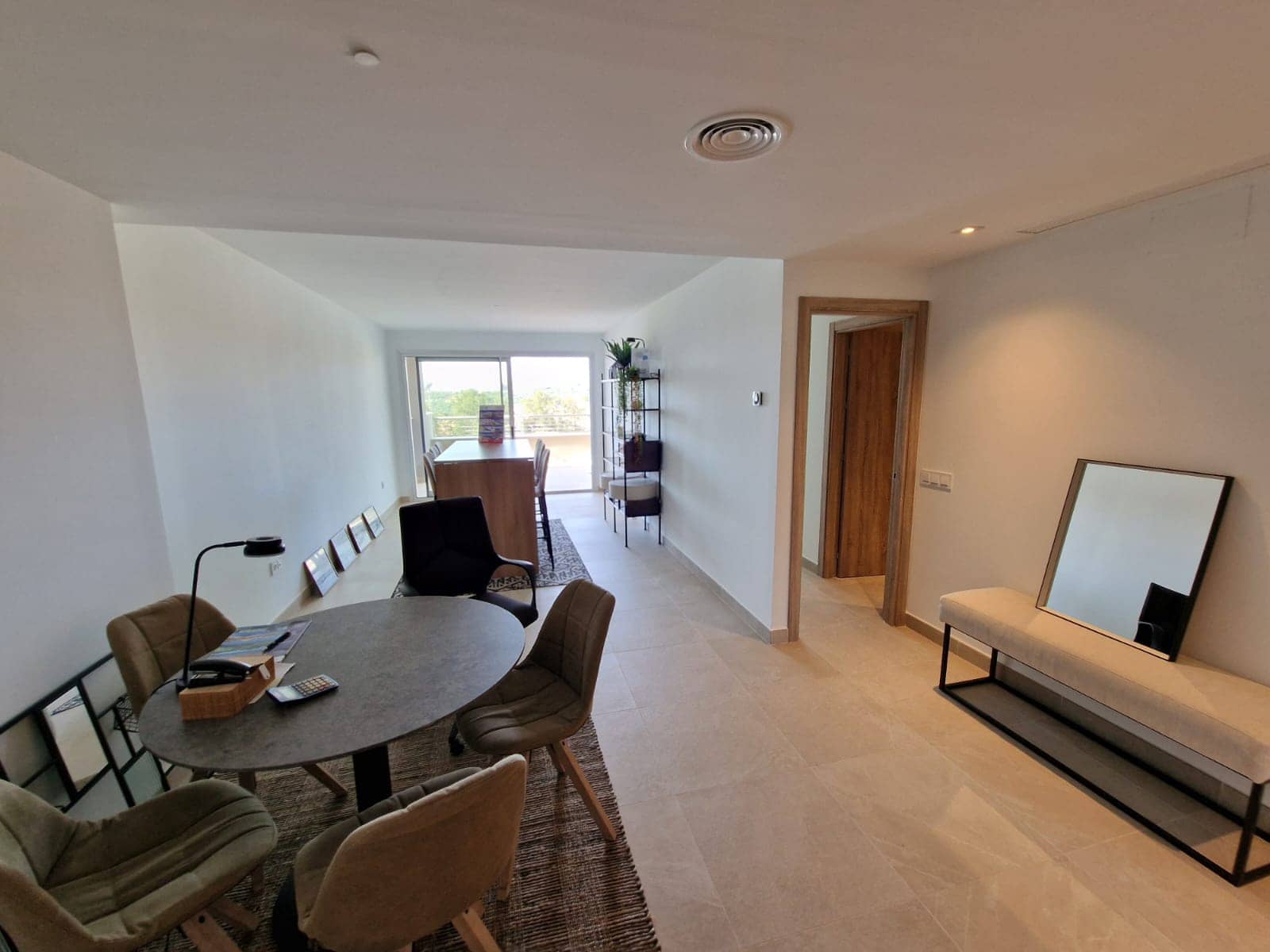 2 soveværelse Lejlighed til salg i Estepona med swimmingpool garage - € 370.000 (Ref: 10100840)