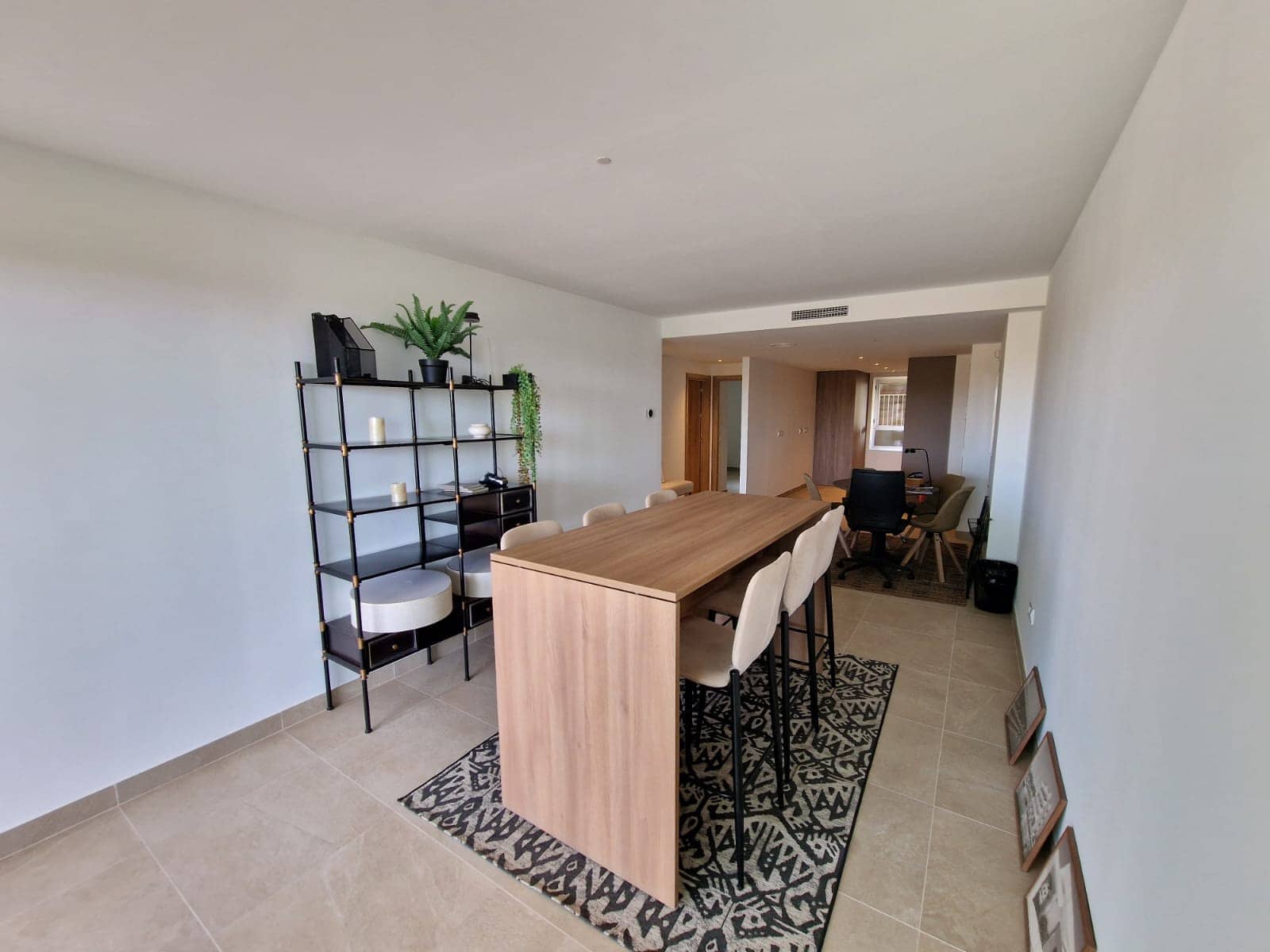 2 soveværelse Lejlighed til salg i Estepona med swimmingpool garage - € 370.000 (Ref: 10100840)