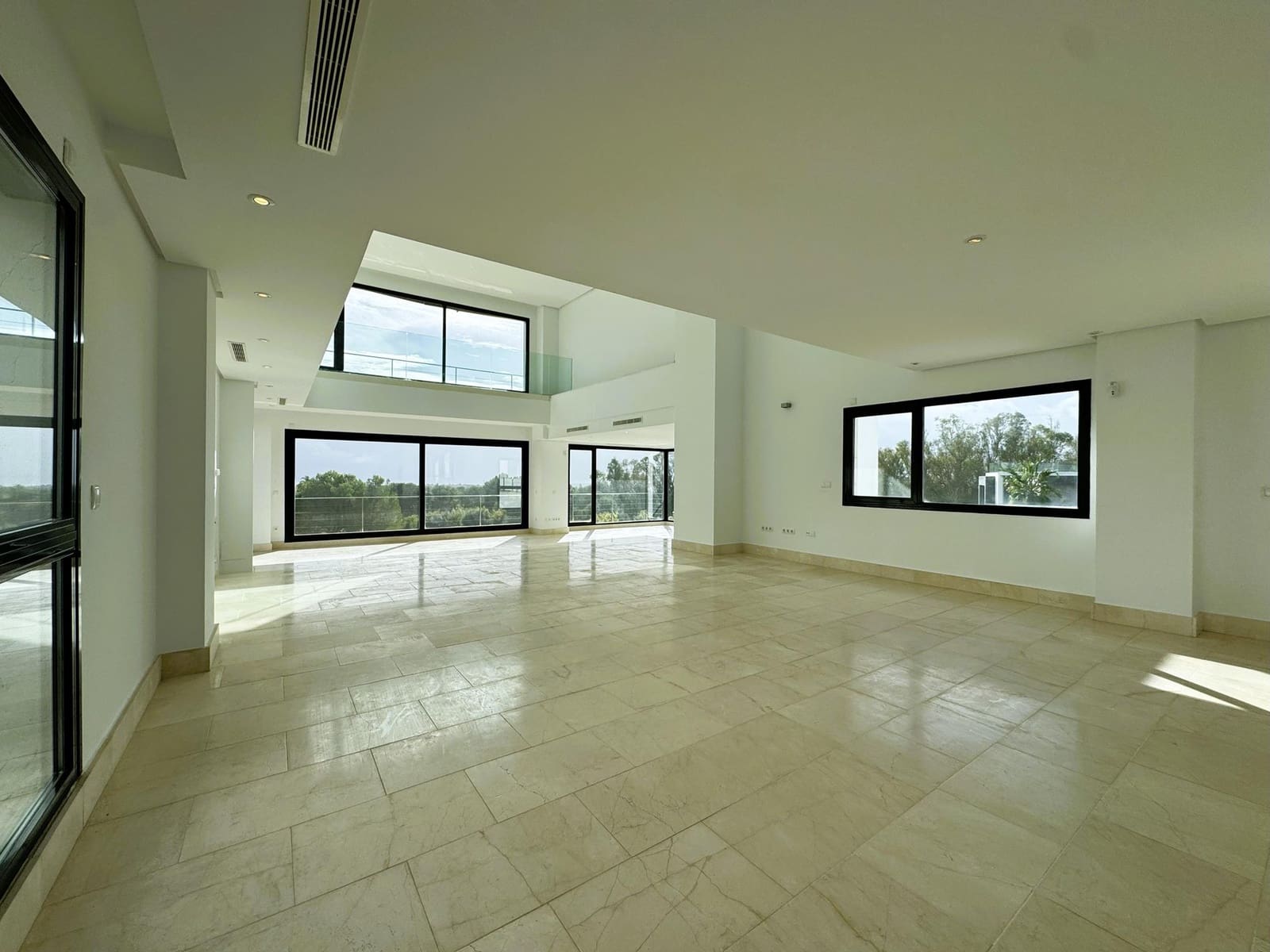 6 camera da letto Villa in vendita in Sotogrande con piscina garage - 3.700.000 € (Rif: 10103503)