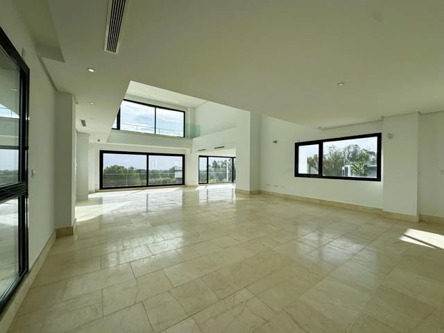 6 camera da letto Villa in vendita in Sotogrande, San Roque con piscina garage - 3.700.000 € (Rif: 10103503)