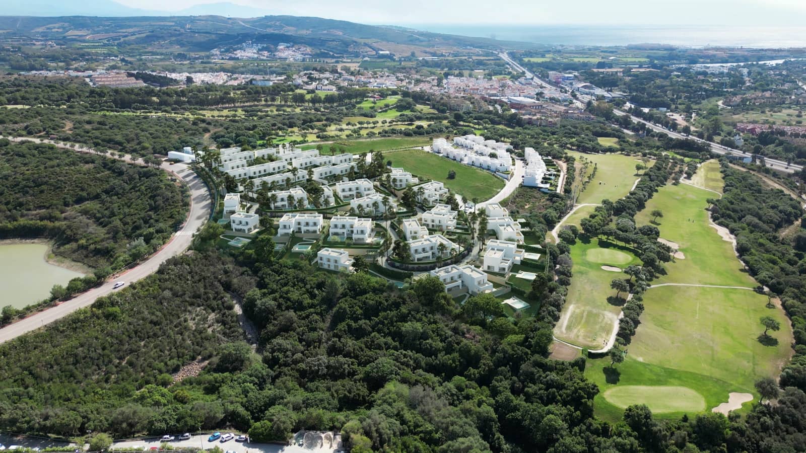 3 soveværelse Rækkehus til salg i Sotogrande med swimmingpool - € 954.000 (Ref: 10112095)