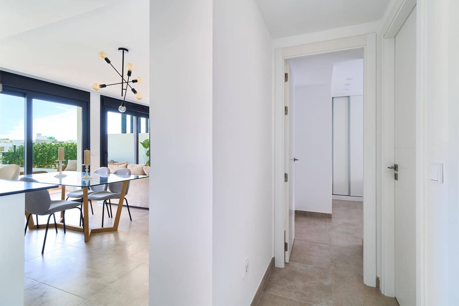2 slaapkamer Appartement te koop in Estepona met zwembad garage - € 720.000 (Ref: 10124730)