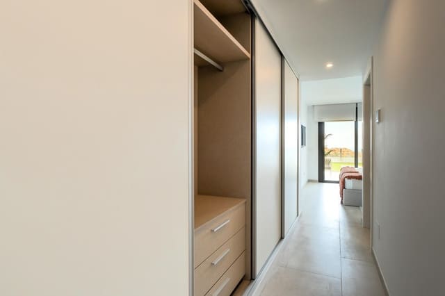 2 slaapkamer Appartement te koop in Estepona met zwembad - € 533.000 (Ref: 10124771)