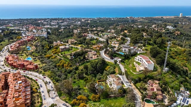Byggetomt til salgs i Las Chapas, Marbella - € 899 000 (Ref: 10133490)