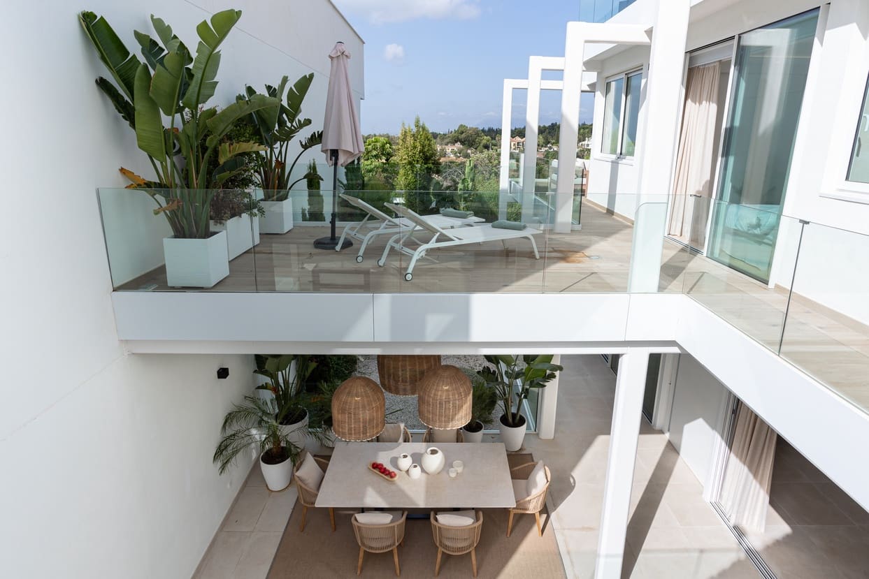 4 slaapkamer Villa te koop in Marbella met zwembad garage - € 1.950.000 (Ref: 10136437)