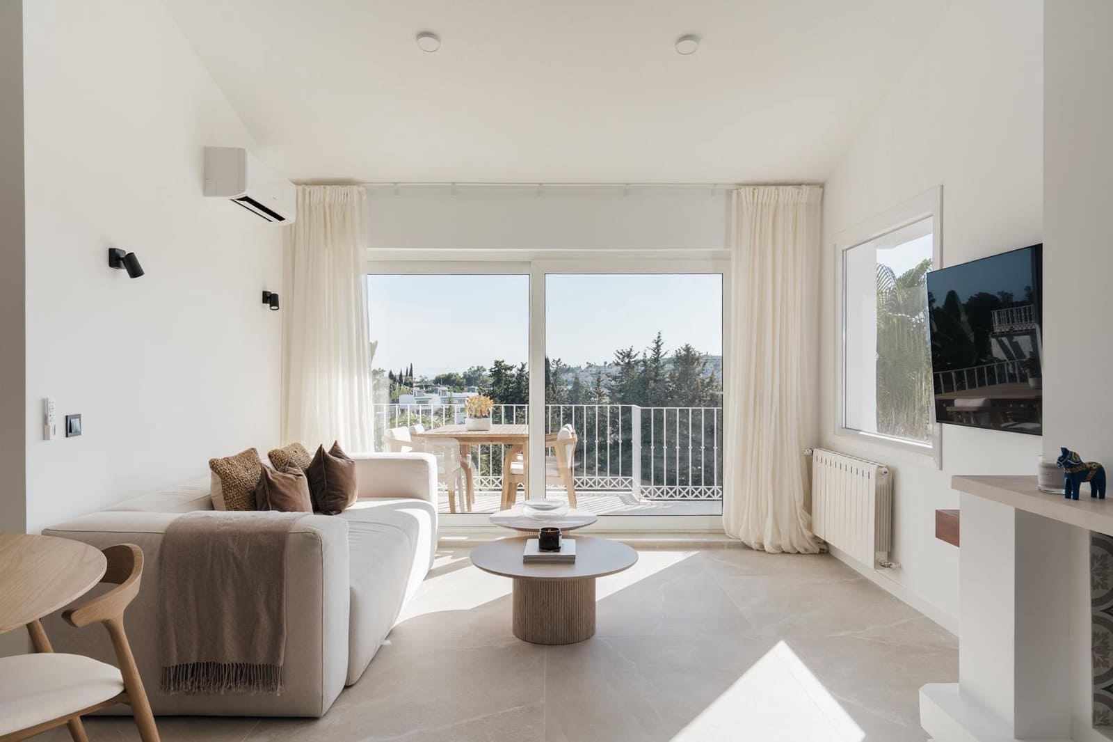2 slaapkamer Rijtjeshuis te koop in Marbella met zwembad garage - € 525.000 (Ref: 10140135)