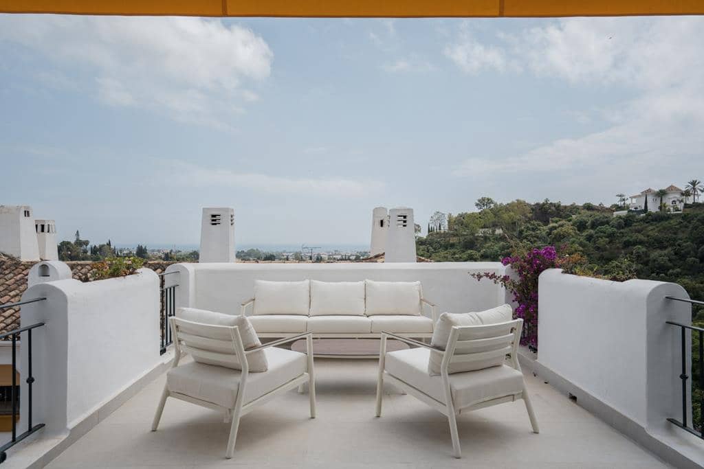 3 slaapkamer Appartement te koop in Benahavis met zwembad garage - € 725.000 (Ref: 10140142)