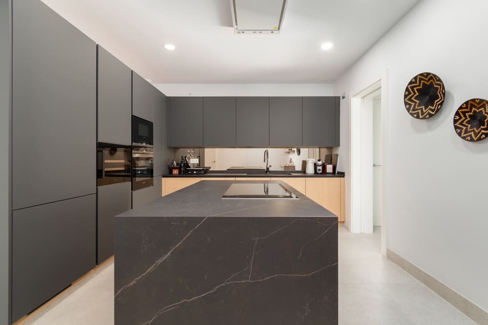 5 soverom Villa til salgs i Marbella med svømmebasseng garasje - € 5 200 000 (Ref: 10144885)