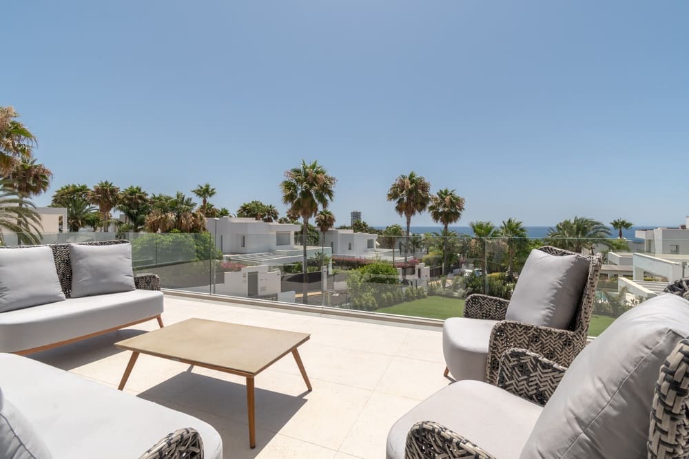 5 soverom Villa til salgs i Marbella med svømmebasseng garasje - € 5 200 000 (Ref: 10144885)