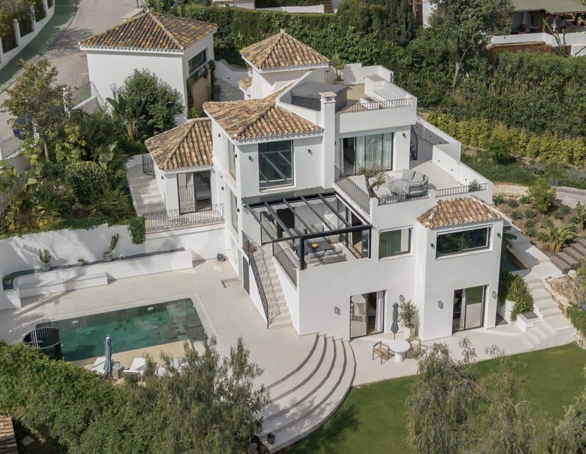 5 chambre Villa/Maison à vendre à Nueva Andalucia avec piscine garage - 3 250 000 € (Ref: 10148089)