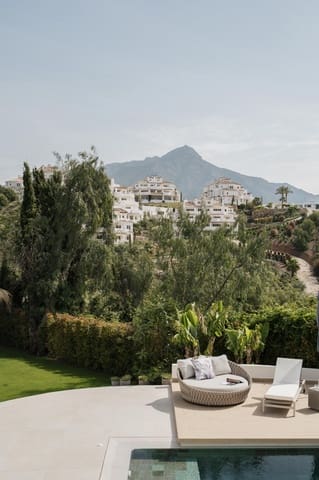 5 chambre Villa/Maison à vendre à Nueva Andalucia, Marbella avec piscine garage - 3 250 000 € (Ref: 10148089)