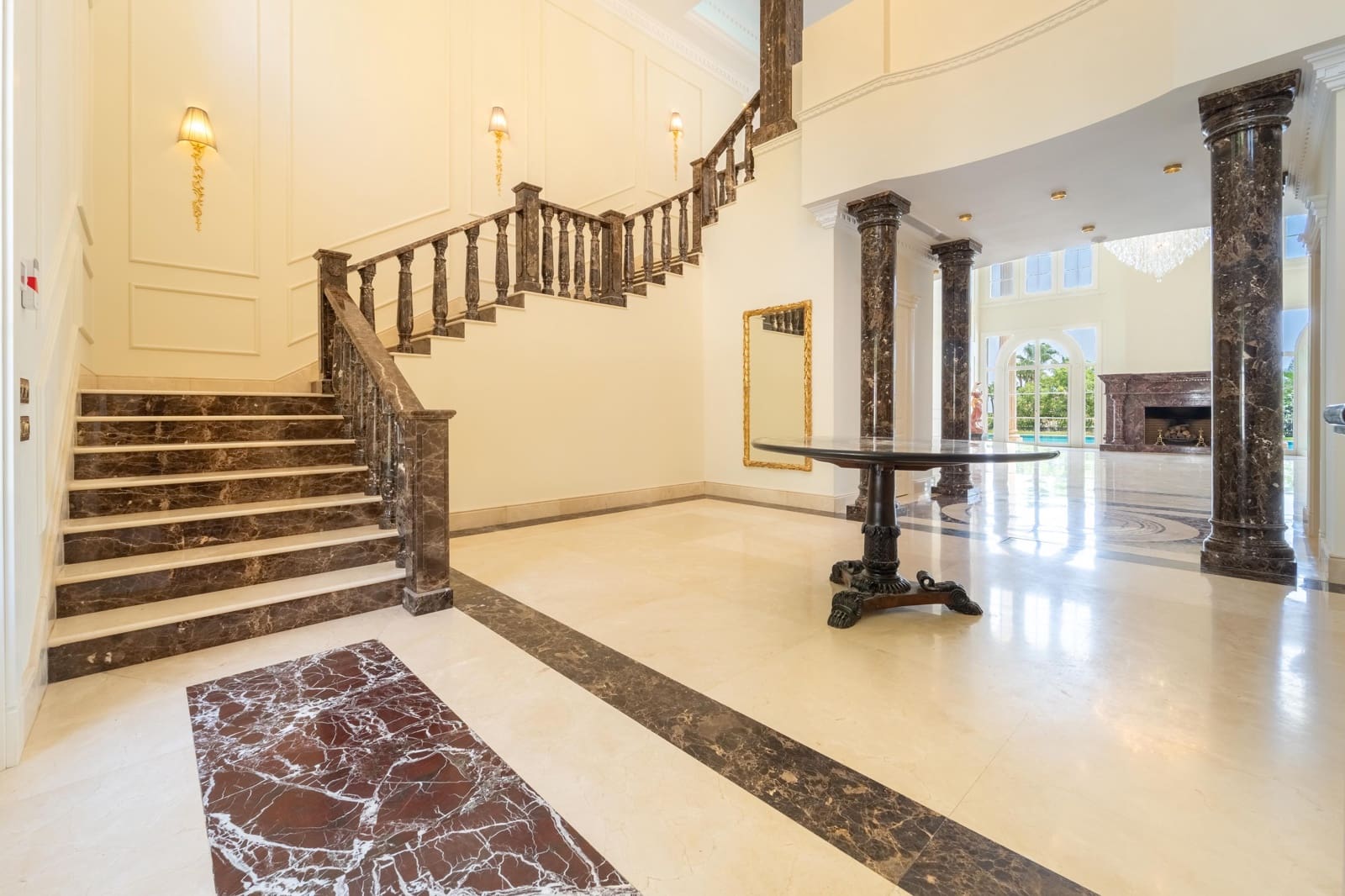 10 soveværelse Villa til salg i Golden Mile med swimmingpool garage - € 17.500.000 (Ref: 10166880)