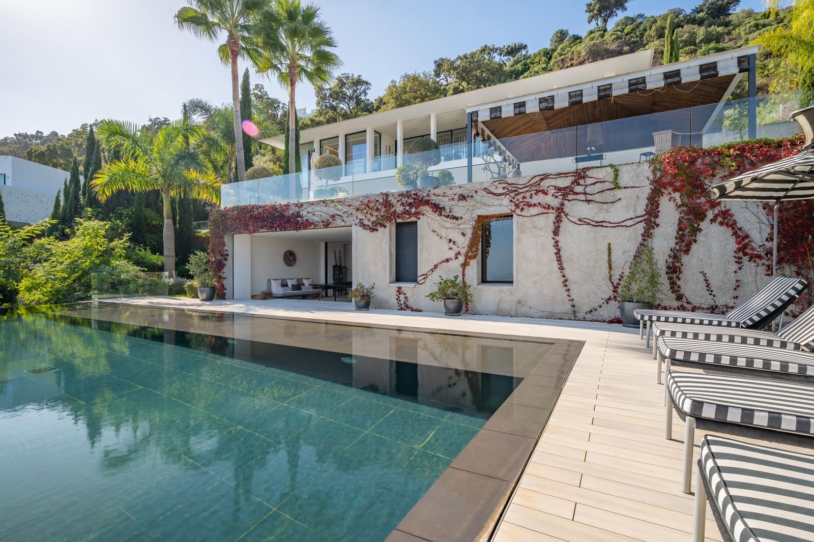 6 sovrum Villa till salu i Ojen med pool garage - 3 495 000 € (Ref: 10182054)
