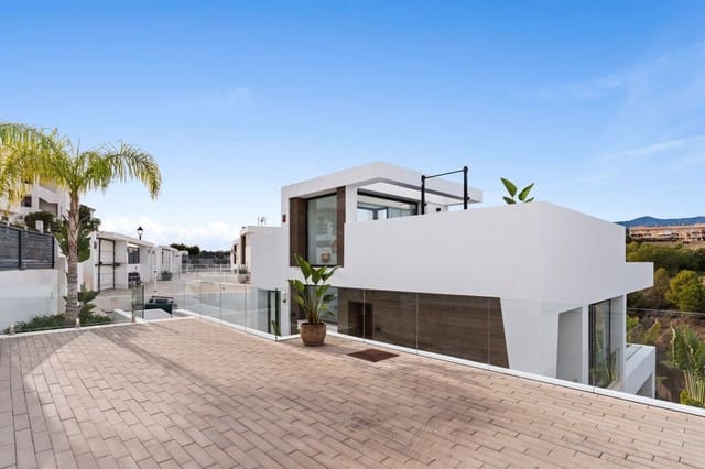 6 makuuhuone Huvila myytävänä paikassa La Concha - Resina Golf, Estepona mukana uima-altaan - 1 495 000 € (Ref: 8031431)