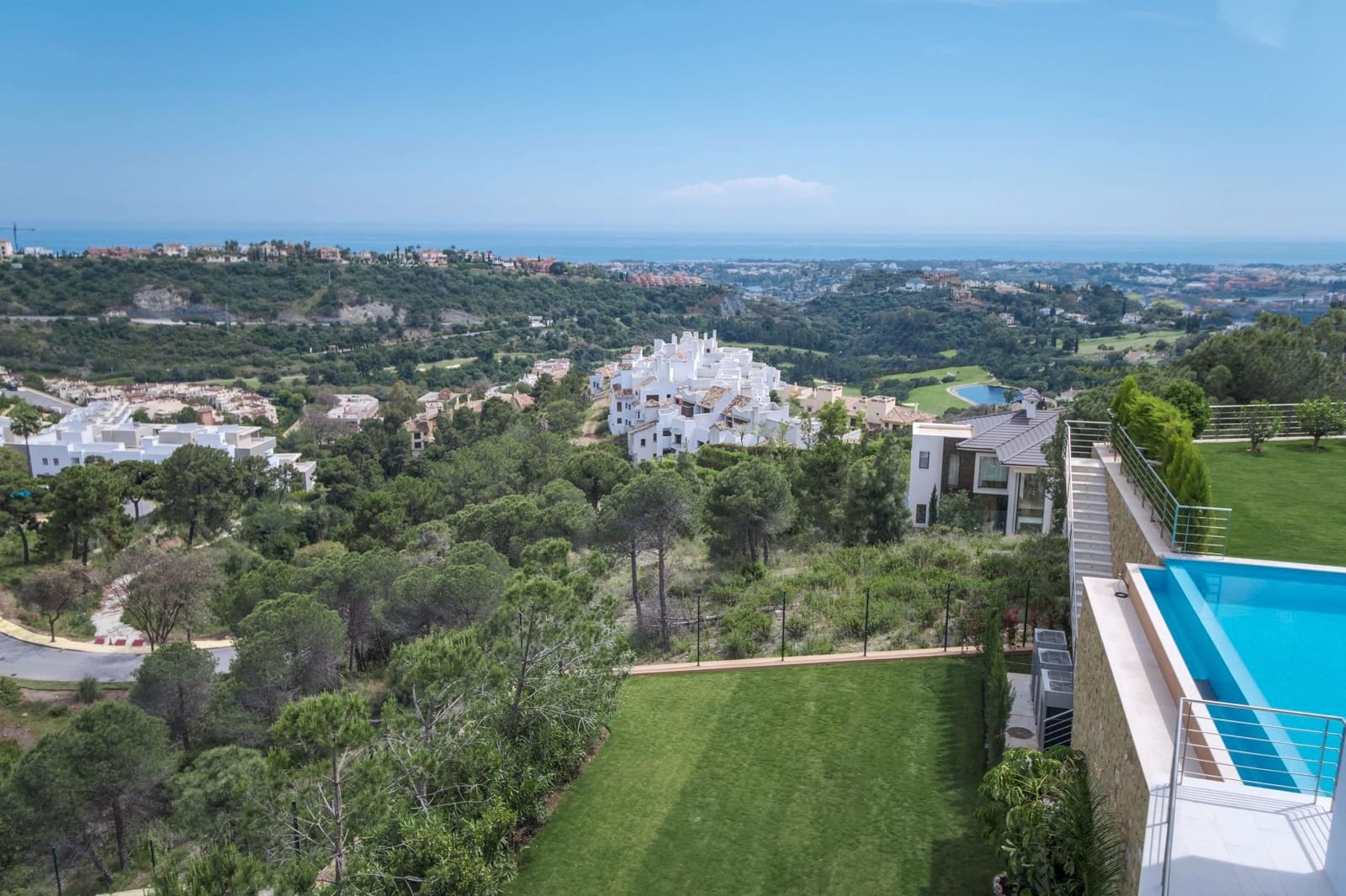 12 Zimmer Villa zu verkaufen in Benahavis mit Pool - 12.700.000 € (Ref: 8046707)