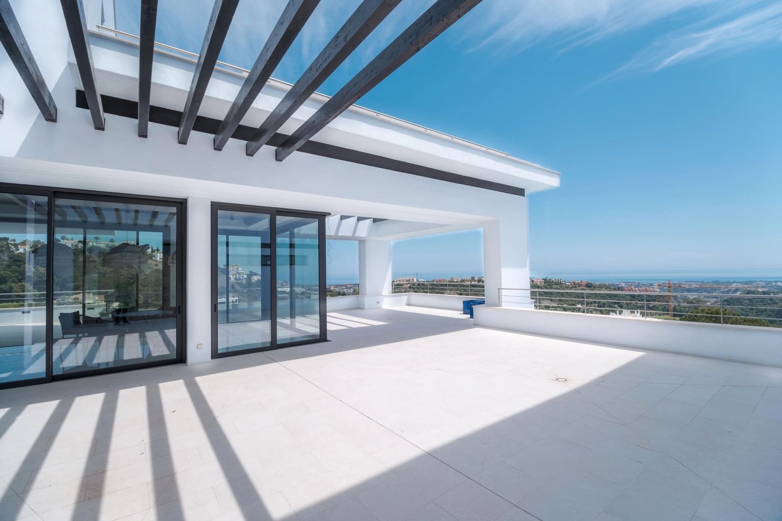 12 Zimmer Villa zu verkaufen in Benahavis mit Pool - 12.700.000 € (Ref: 8046707)
