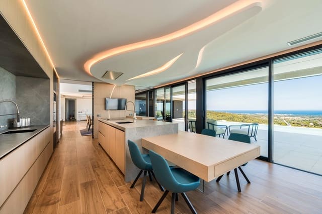 5 Zimmer Villa zu verkaufen in Sotogrande Alto, San Roque mit Pool - 4.750.000 € (Ref: 8054605)