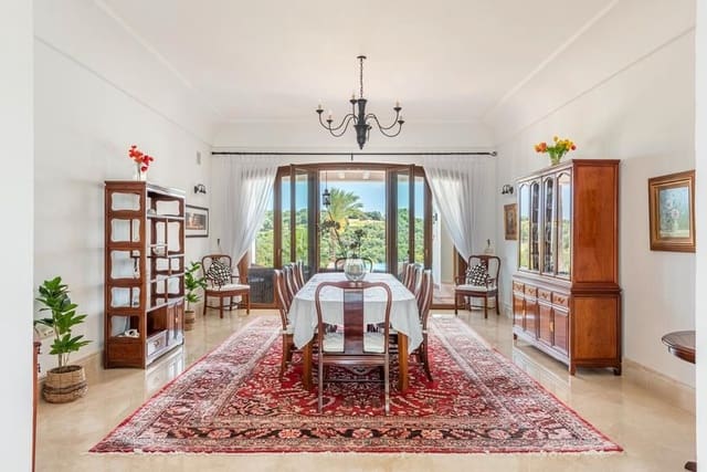 7 Zimmer Villa zu verkaufen in Sotogrande Alto, San Roque mit Pool - 5.200.000 € (Ref: 8145599)