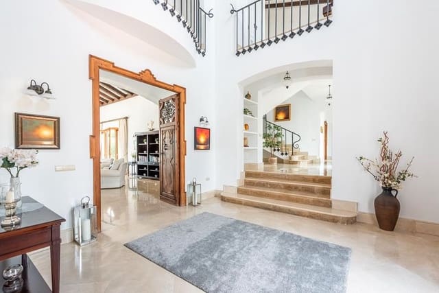 7 Zimmer Villa zu verkaufen in Sotogrande Alto, San Roque mit Pool - 5.200.000 € (Ref: 8145599)