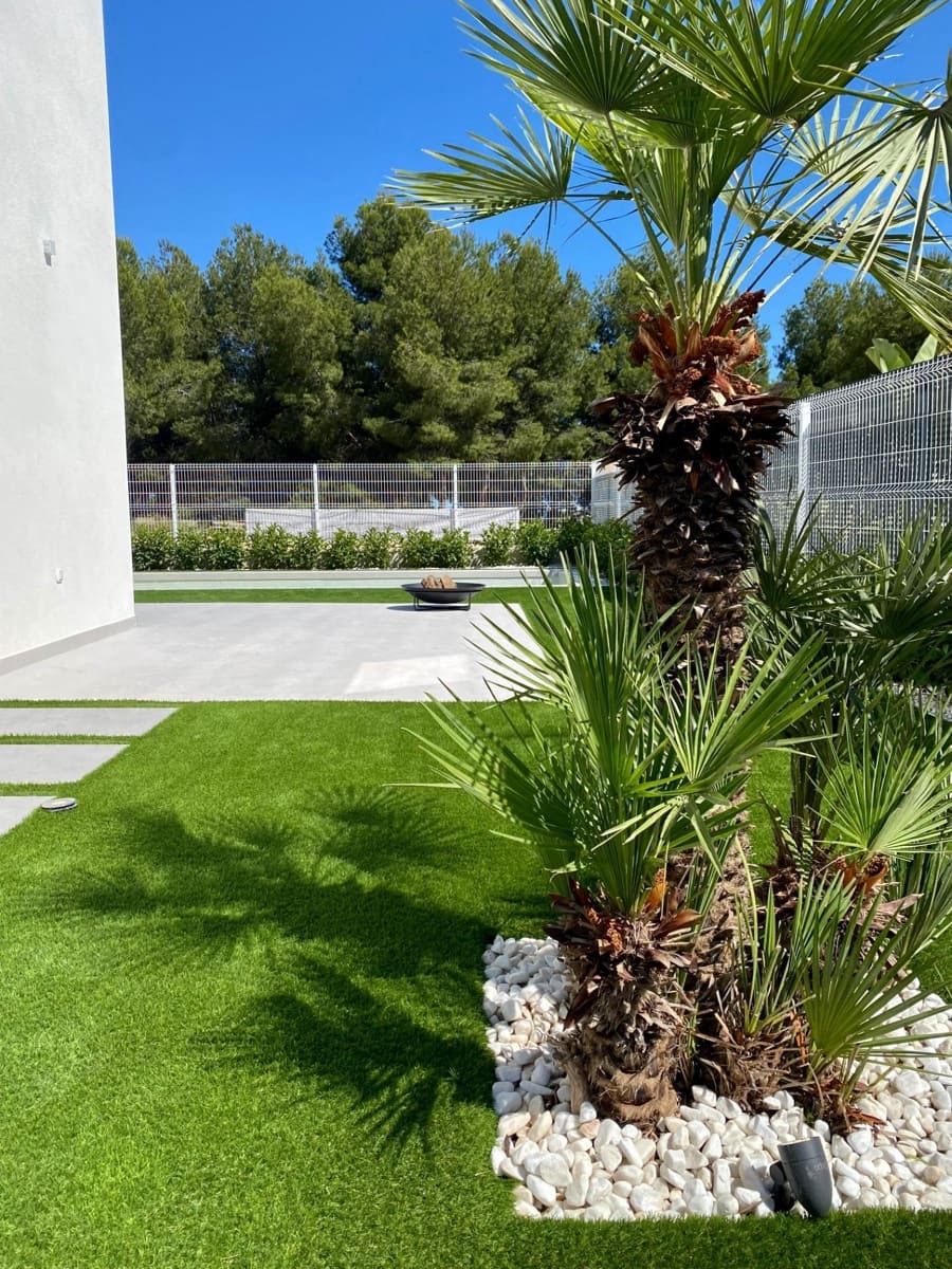3 bedroom Villa for sale in Finestrat with pool - € 870,000 (Ref: 10009232)
