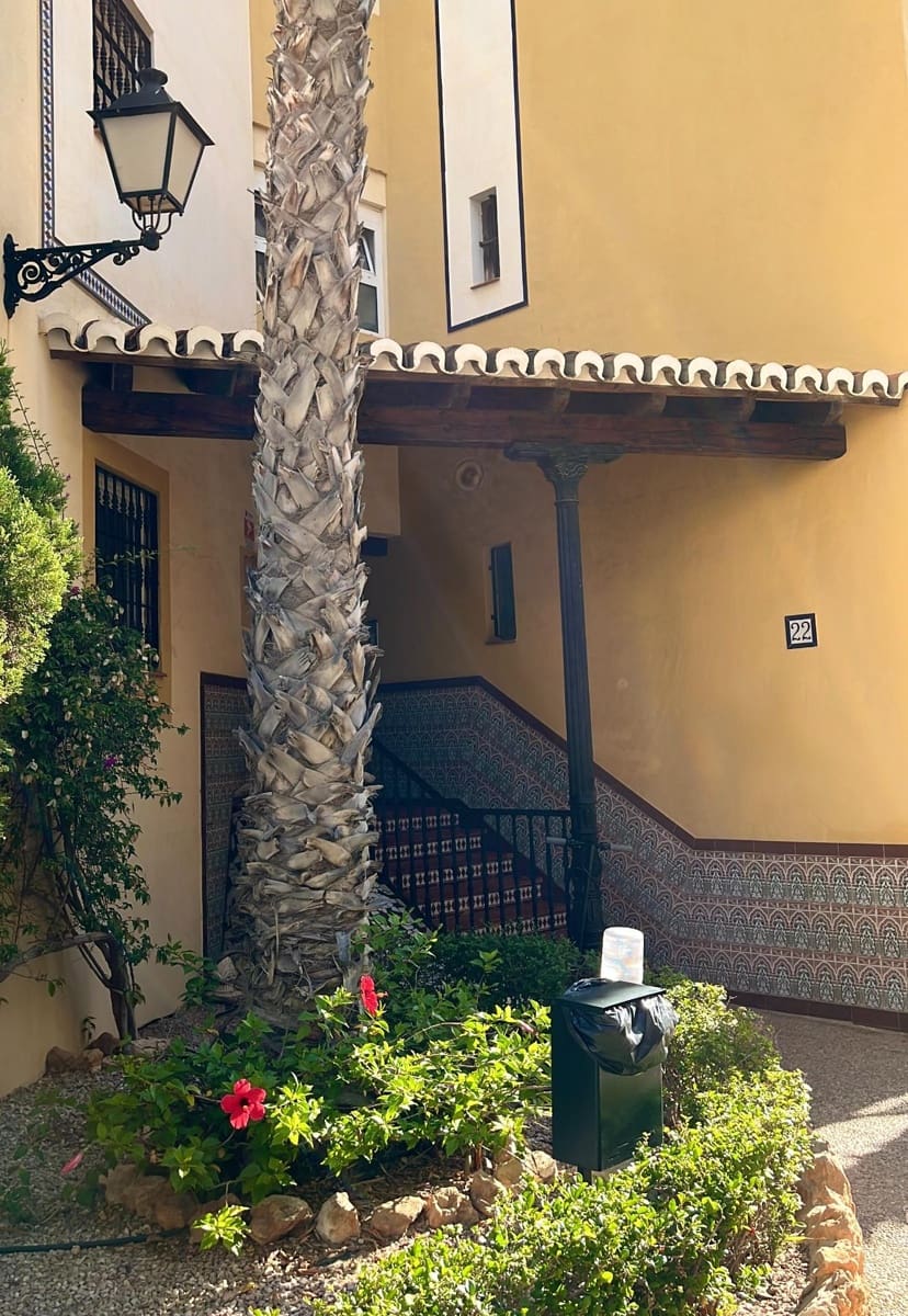 3 soveværelse Penthouse til salg i Torrevieja med garage - € 299.000 (Ref: 9354300)