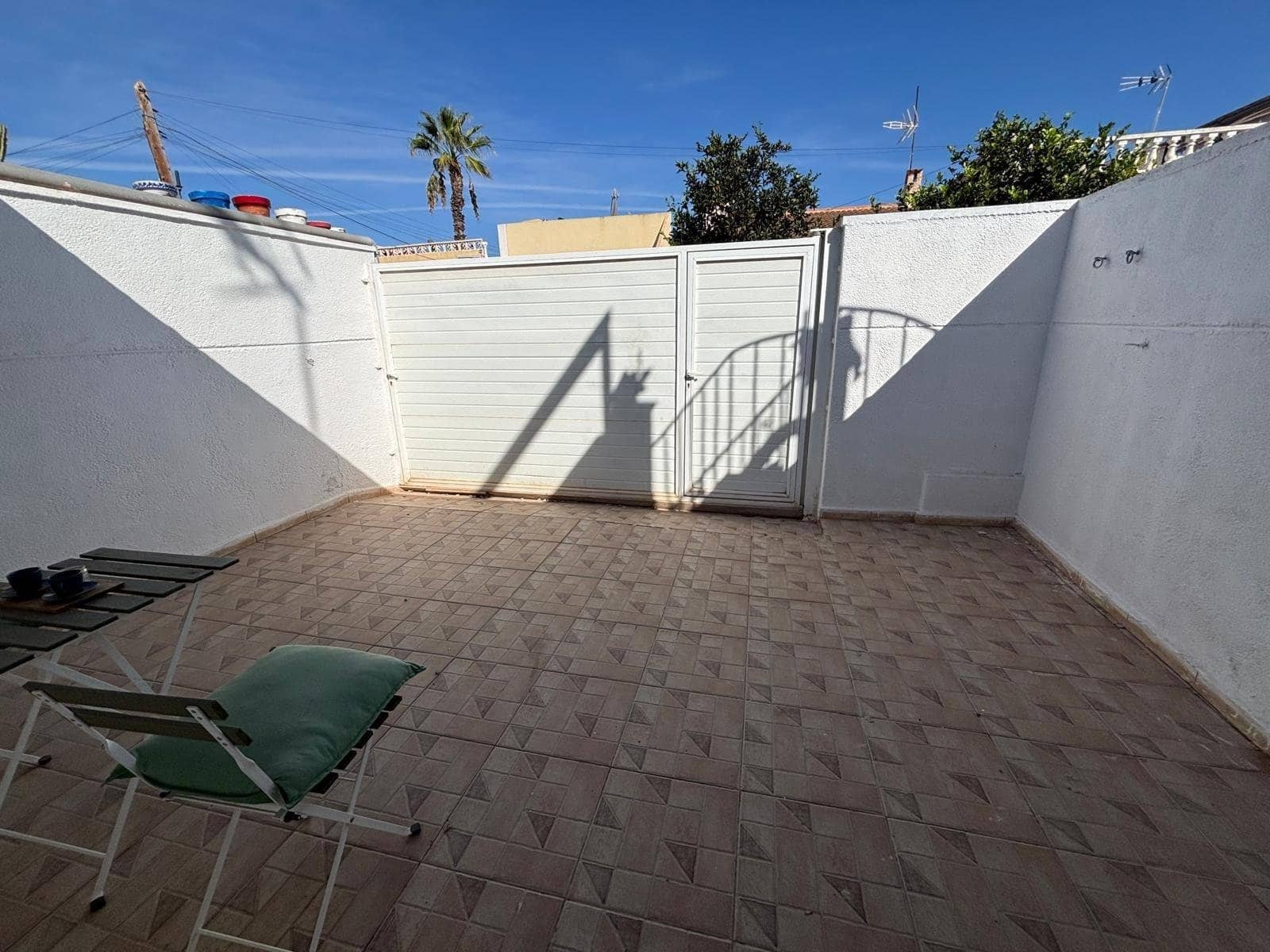 1 bedroom Townhouse for sale in Torrevieja - € 96,000 (Ref: 9435220)