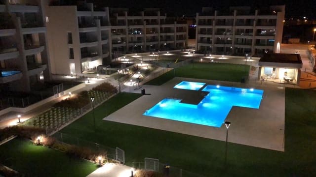 2 sovrum Takvåning till salu i Villamartin, Orihuela med pool garage - 425 000 € (Ref: 9460160)