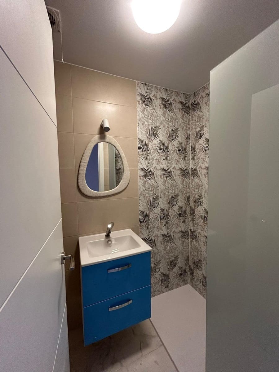 3 bedroom Apartment for sale in Torrevieja - € 265,000 (Ref: 9469042)