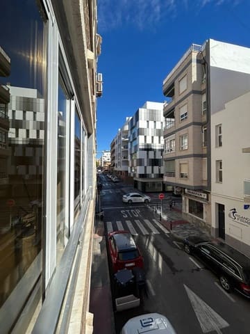 3 bedroom Apartment for sale in Torrevieja - € 265,000 (Ref: 9469042)