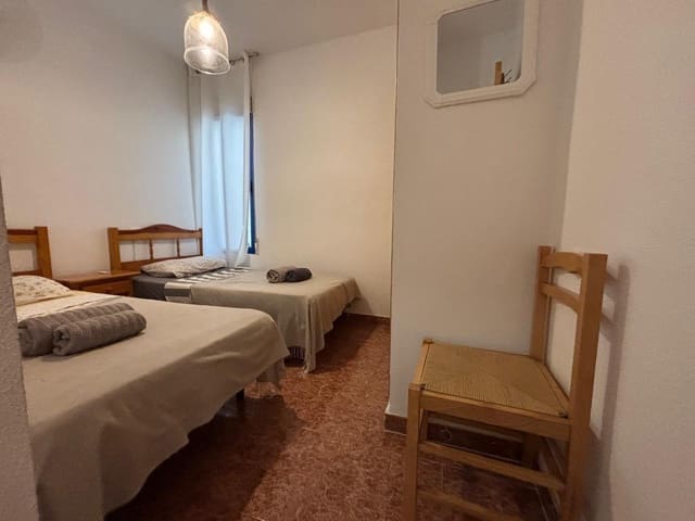 Apartamento de 3 habitaciones en Torrevieja en venta - 156.000 € (Ref: 9469049)