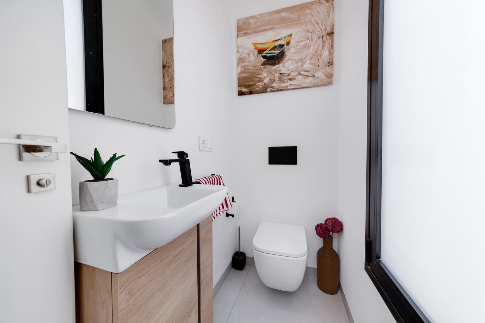 Chalet de 3 habitaciones en Pilar de la Horadada en venta con piscina garaje - 535.000 € (Ref: 9469237)