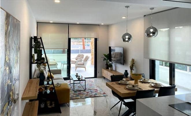 2 sovrum Takvåning till salu i Guardamar del Segura med pool garage - 449 000 € (Ref: 9469420)