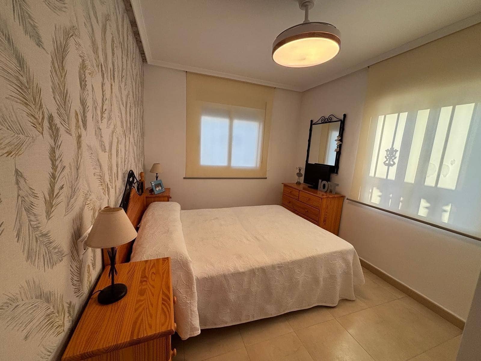 4 Zimmer Doppelhaus zu verkaufen in Torrevieja mit Pool - 169.900 € (Ref: 9476296)