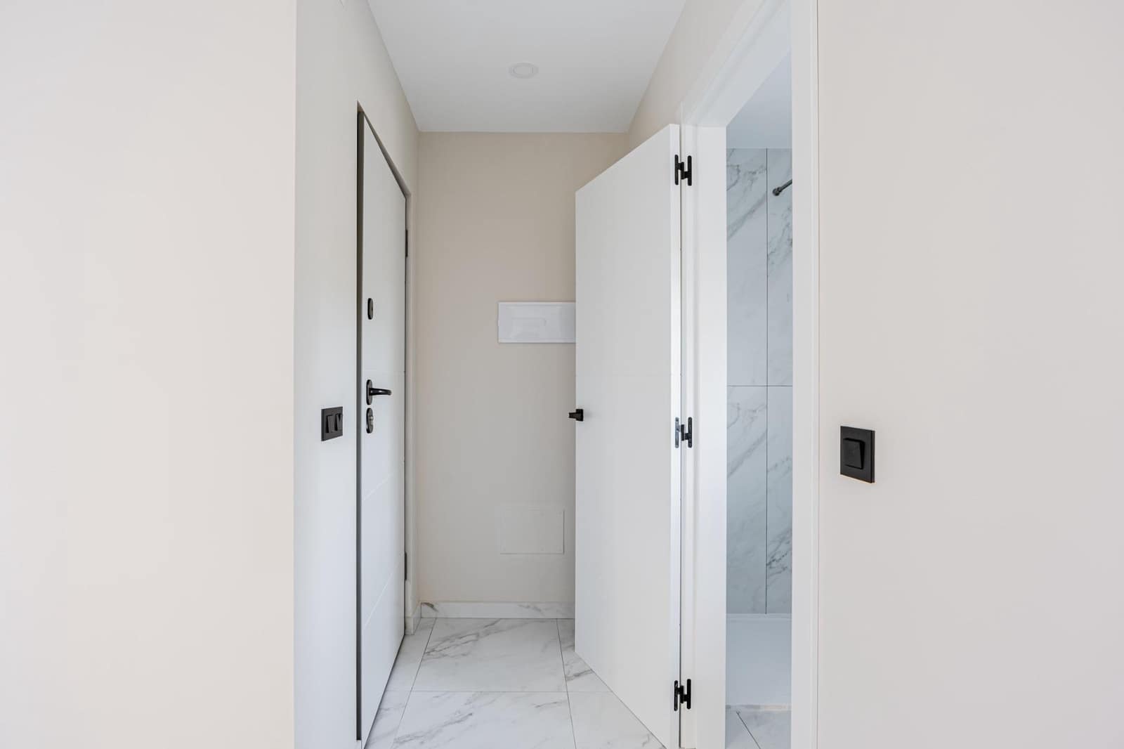 4 slaapkamer Villa te koop in Ciudad Quesada met zwembad garage - € 549.000 (Ref: 9476487)