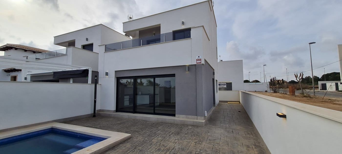 3 bedroom Villa for sale in Orihuela Costa with pool garage - € 449,900 (Ref: 9476537)