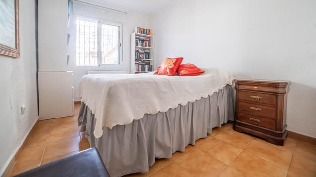 2 sovrum Radhus till salu i Torrevieja - 149 900 € (Ref: 9482451)