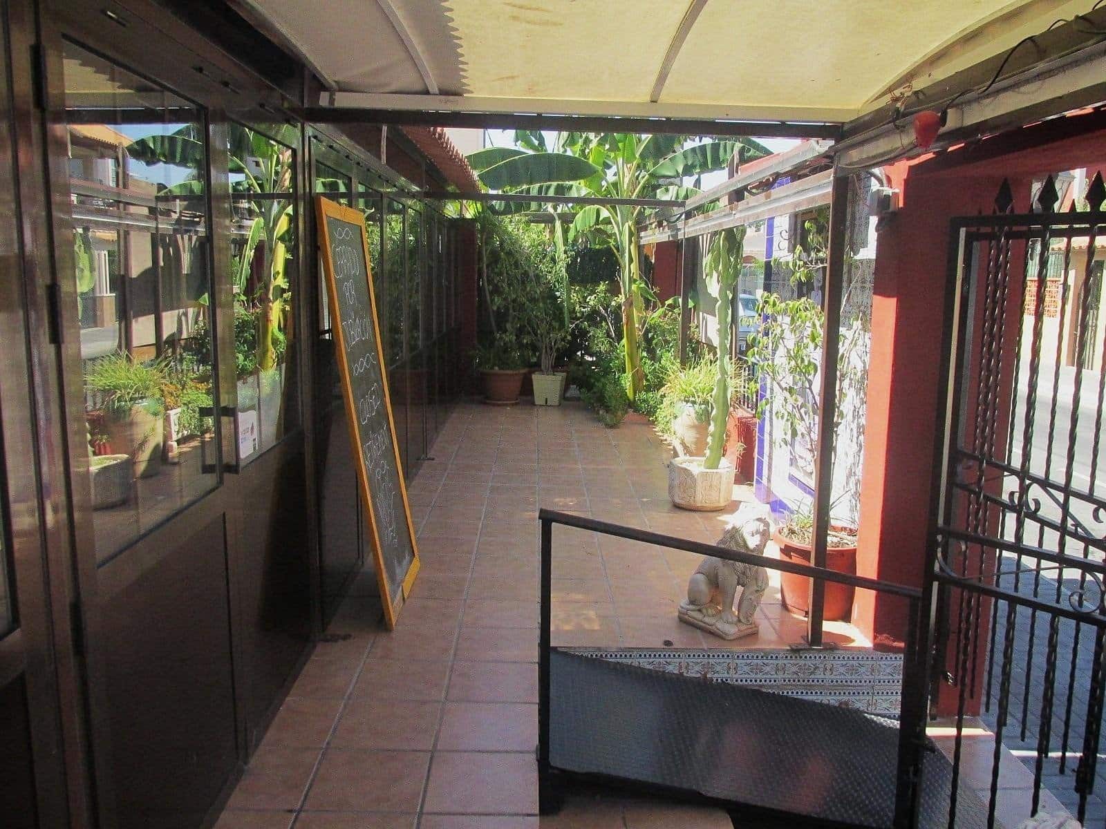 5 soverom Bedrift til salgs i Torrevieja med garasje - € 499 900 (Ref: 9482459)