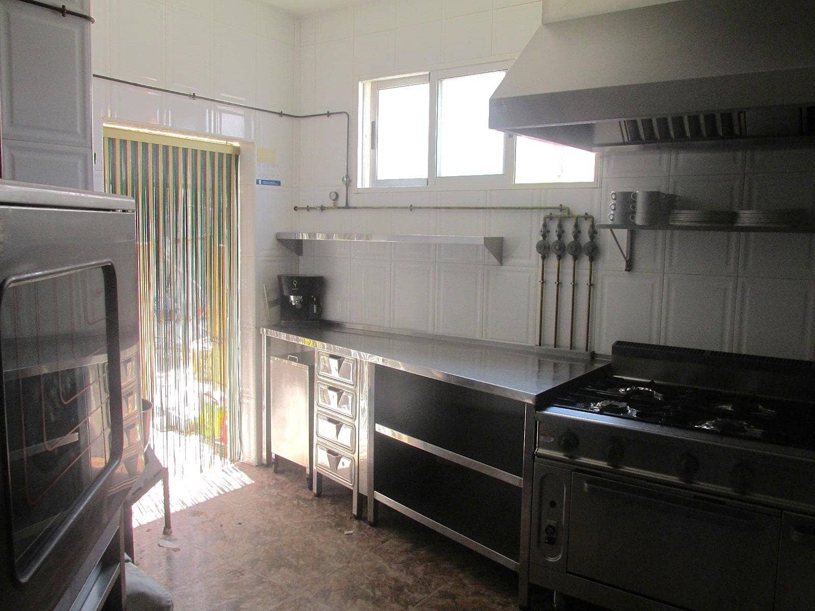 5 soverom Bedrift til salgs i Torrevieja med garasje - € 499 900 (Ref: 9482459)