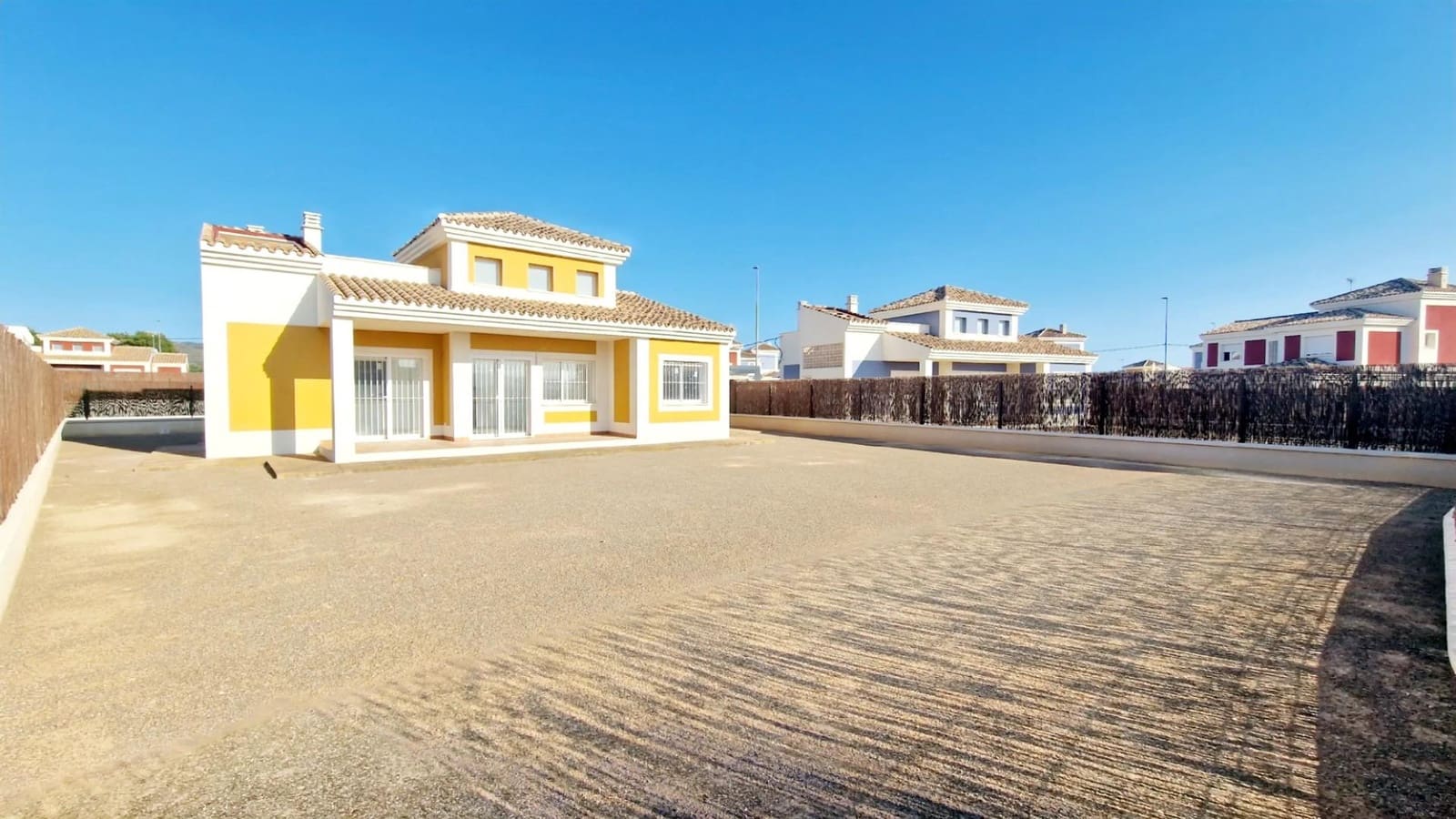 3 bedroom Villa for sale in Purias with garage - € 375,000 (Ref: 9482995)