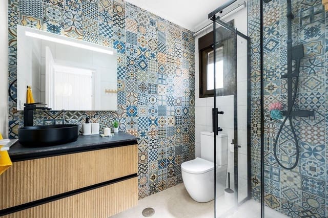 Pareado de 3 habitaciones en San Miguel de Salinas en venta con garaje - 229.900 € (Ref: 9485612)