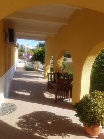 4 bedroom Villa for sale in Algorfa - € 440,000 (Ref: 9501032)