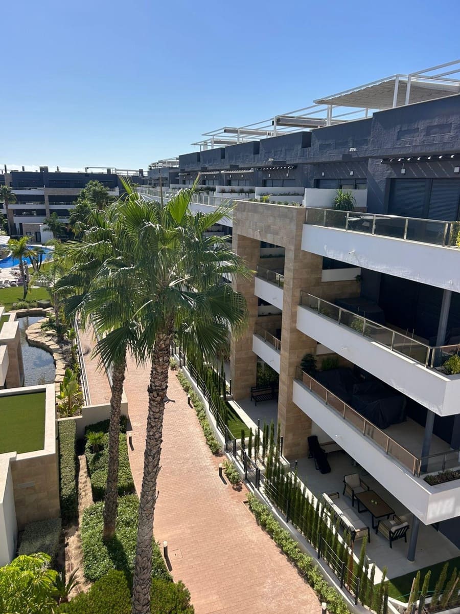 2 bedroom Penthouse for sale in Playa Flamenca with pool garage - € 499,000 (Ref: 9510364)