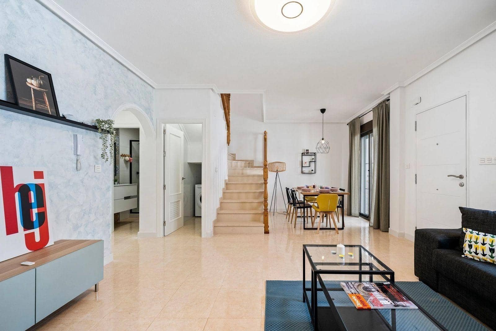 3 soveværelse Semi-Rækkehus til salg i San Miguel de Salinas med garage - € 229.900 (Ref: 9537869)