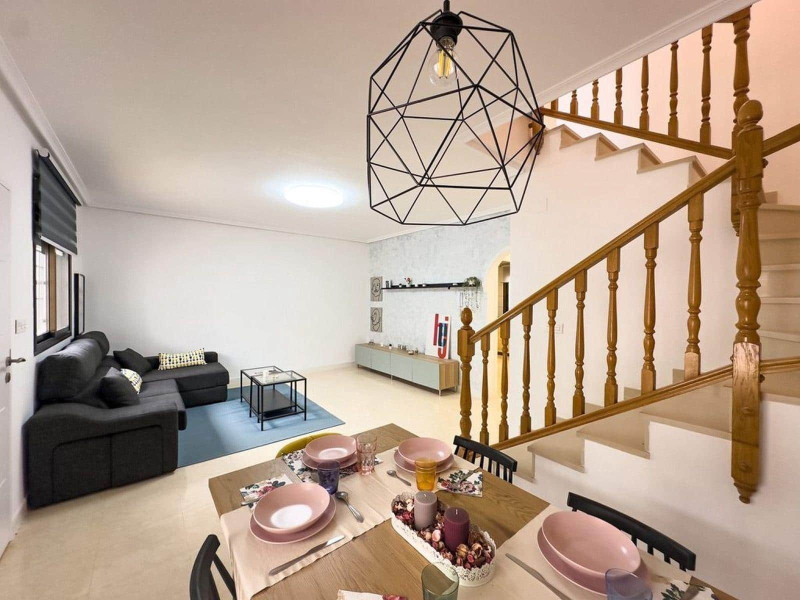 3 soveværelse Semi-Rækkehus til salg i San Miguel de Salinas med garage - € 229.900 (Ref: 9537869)